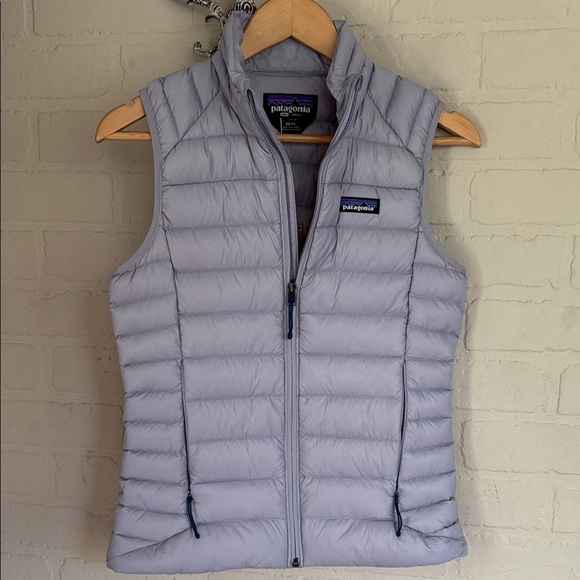 Patagonia vest NEW XS herring grey zip up pockets soft warm goose down - Picture 2 of 7